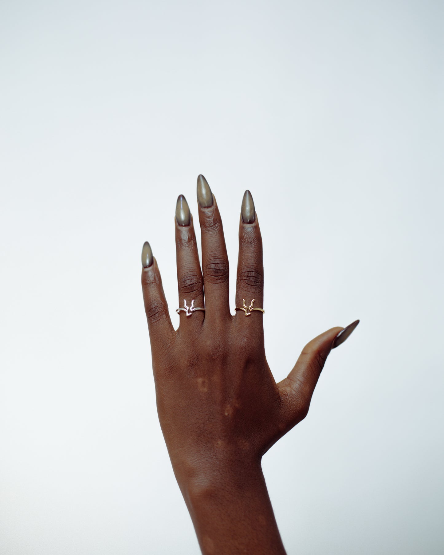 NJIKỌTA — RING